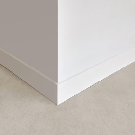 Lamelio Essenza S Sockelleiste